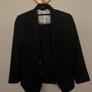 Tommy Hilfiger Boys Size 14 Navy Suit (Jacket + Pants) - Like New